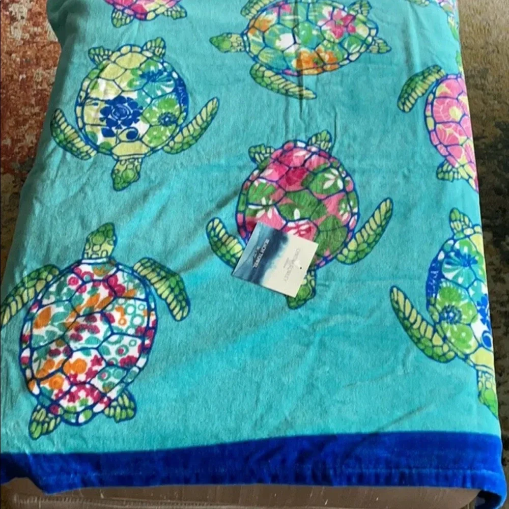 Cynthia Rowley Turtle Beach Towel Hawaiian Tropical Floral Pool Spa